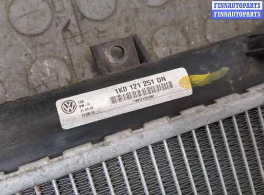 купить Радиатор охлаждения двигателя на Volkswagen Scirocco 2008-