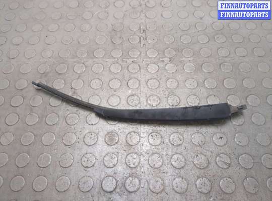 купить Щеткодержатель на Skoda Fabia 2007-2014