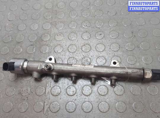 купить Рампа (рейка) топливная на Mercedes C W204 2006-2015