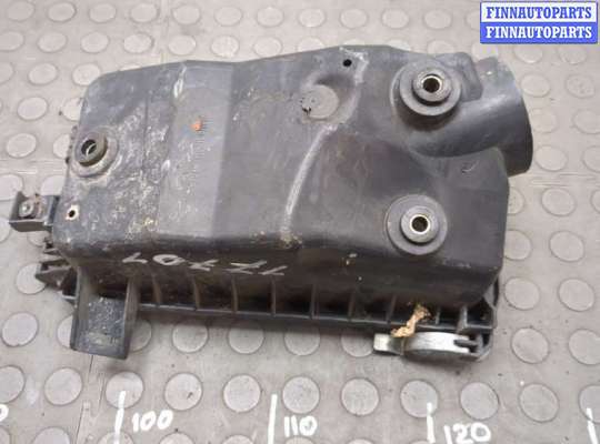 купить Корпус воздушного фильтра на Pontiac Vibe 1 2002-2008