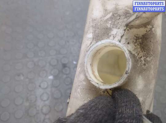 купить Бачок омывателя на Nissan Note E11 2005-2013