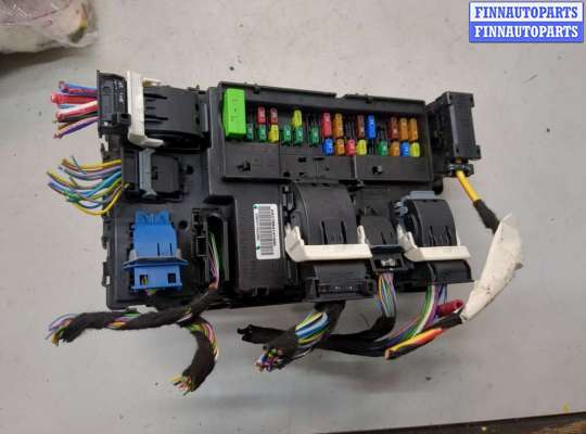 купить Блок предохранителей на Ford Explorer 2019-2025