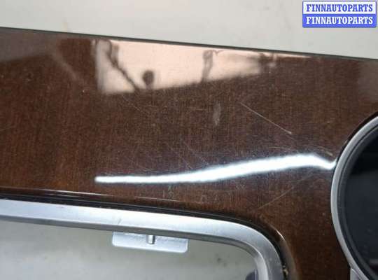 купить Рамка под кулису на Volkswagen Touareg 2014-2018