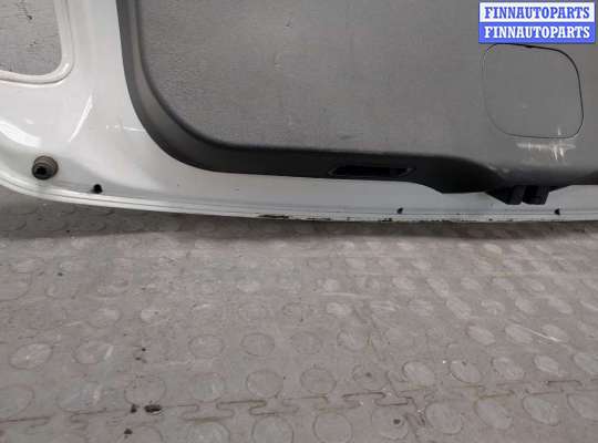 купить Кнопка открывания багажника на Toyota Auris E15 2006-2012