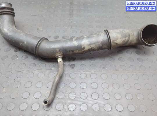 купить Патрубок корпуса воздушного фильтра на Volvo XC90 2002-2014