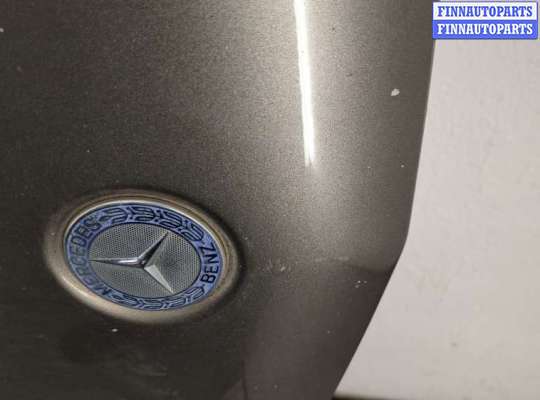 Капот на Mercedes-Benz CLS (C219)