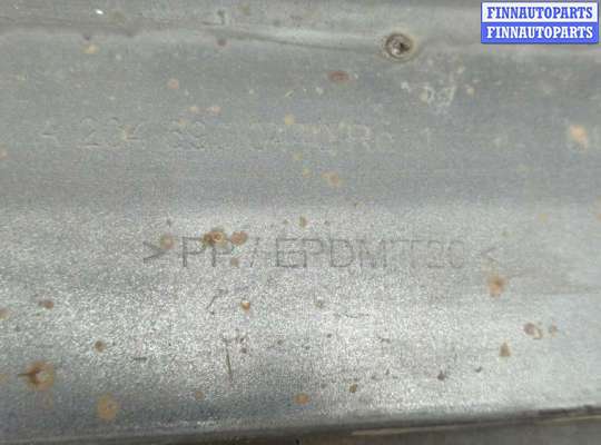 купить Накладка на порог на Mercedes C W204 2006-2015