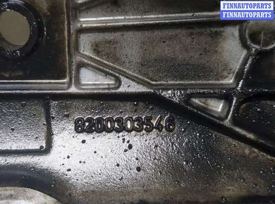 Крышка клапанная (крышка головки блока) на Nissan Primastar