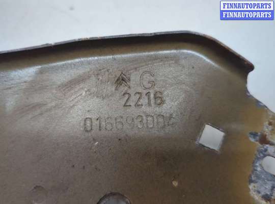 купить Кронштейн крыла на Citroen C4 Picasso 2013-2018