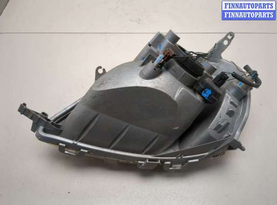 купить Фара (передняя) на Toyota Yaris 1999-2006