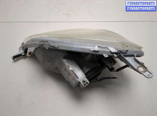 купить Фара (передняя) на Toyota Yaris 1999-2006