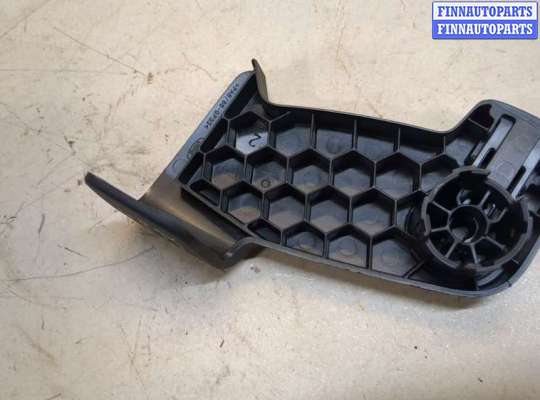 Ручка открывания на Ford Explorer VI (U625)