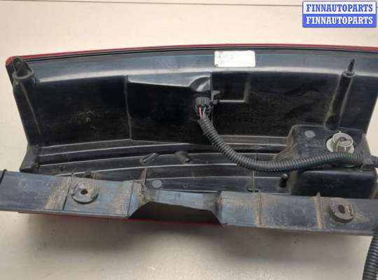 купить Фонарь (задний) на Cadillac Escalade 3 2006-2014