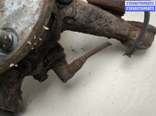 Кулак подвески на Toyota RAV4 II (XA20)