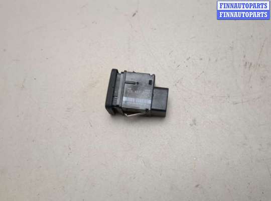 купить Кнопка стояночного тормоза (ручника) на Volkswagen Passat 6 2005-2010