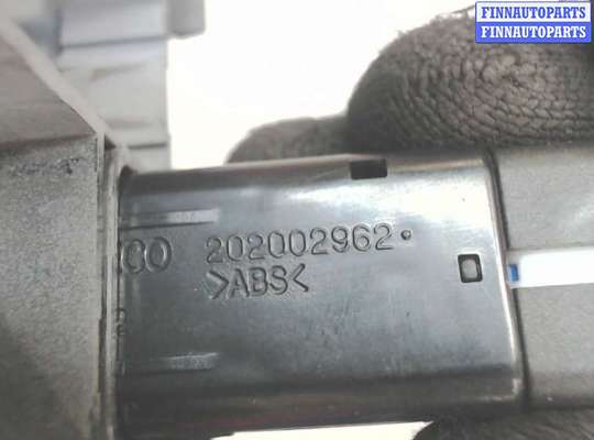 Кнопка противотуманных фар HN332117 на Hyundai Santa Fe 2005-2012