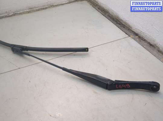 купить Щеткодержатель на Audi Q5 2008-2017