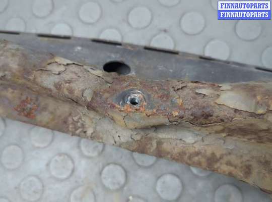 купить Усилитель бампера на Mercedes C W203 2000-2008