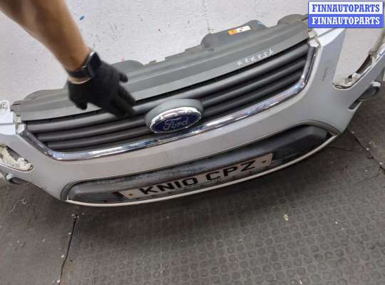 купить Заглушка (решётка) бампера на Ford Kuga 2008-2012