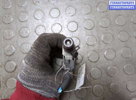 купить Форсунка топливная на KIA Carnival 1998-2006