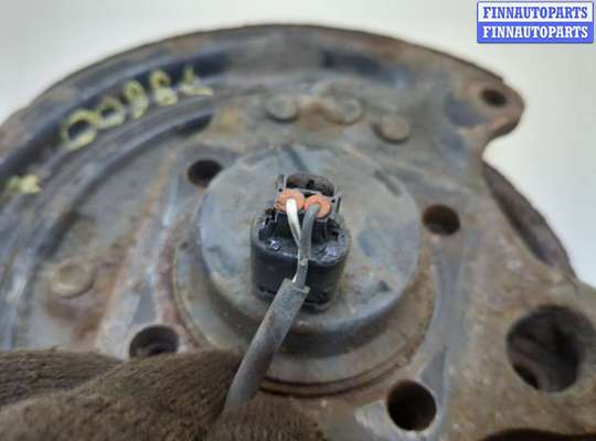 купить Ступица (кулак, цапфа) на Toyota Corolla E12 2001-2006