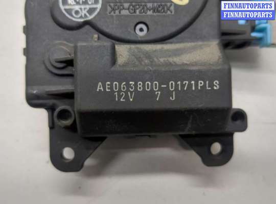 купить Электропривод заслонки отопителя на Toyota Tundra 2007-2013