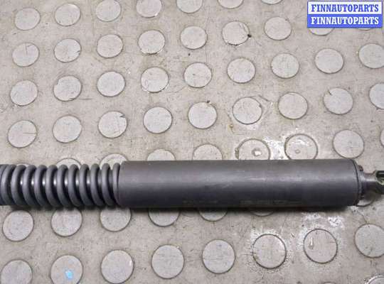 купить Амортизатор крышки багажника на Volkswagen Touareg 2002-2007
