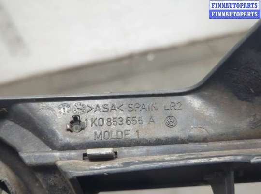 купить Решетка радиатора на Volkswagen Golf 5 2003-2009
