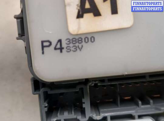 купить Блок предохранителей на Acura MDX 2001-2006