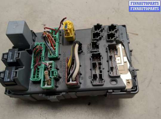 купить Блок предохранителей на Acura MDX 2001-2006