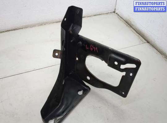 купить Кронштейн (лапа крепления) на Chevrolet Tahoe 2006-2014