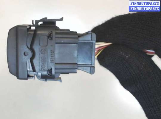 купить Кнопка открывания замков дверей на Renault Laguna 2 2001-2007