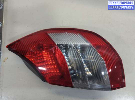 Фонарь задний на Renault Scenic II