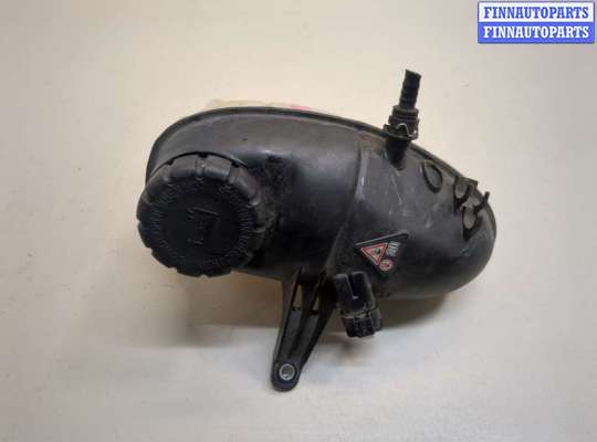 Бачок расширительный на Mercedes-Benz S (W222)