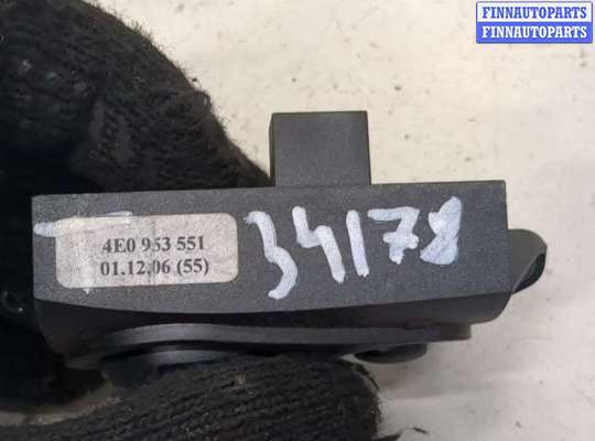купить Кнопка регулировки рулевой колонки на Audi A8 (D3) 2002-2010