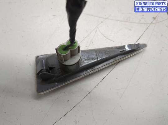 купить Повторитель поворотов на Renault Megane 2 2002-2009