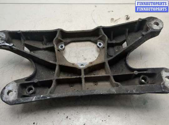 Кронштейн КПП AU1752466 на Audi A4 (B8) 2007-2015