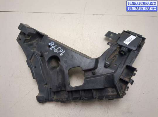 купить Кронштейн бампера на Volvo XC40 2017-2025