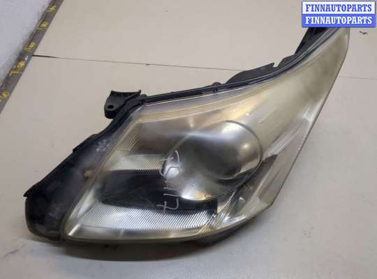 Фара передняя на Toyota Avensis III (T270)