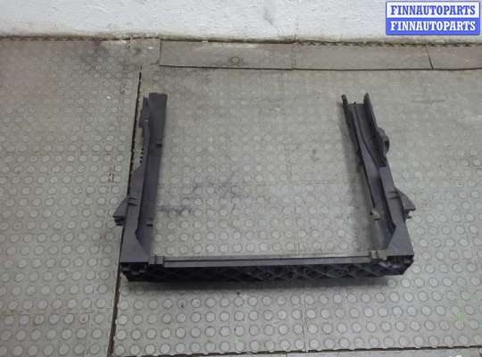 купить Кронштейн радиатора на BMW X5 E70 2006-2013