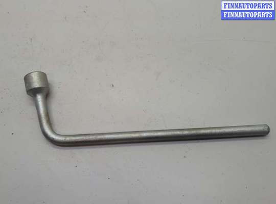 Ключ балонный FO1998845 на Ford Focus 3 2014-2019