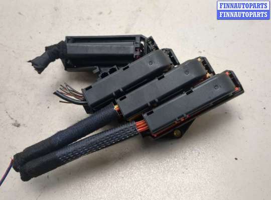 купить Блок предохранителей на Audi Q7 2005-2015