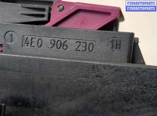 купить Блок предохранителей на Audi Q7 2005-2015