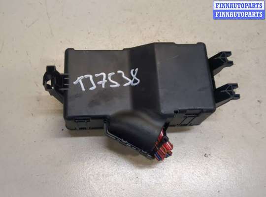 купить Блок предохранителей на Opel Astra K 2015-2021