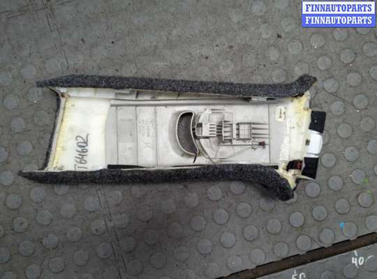 купить Обшивка центральной стойки на Audi A6 (C5) Allroad 2000-2006