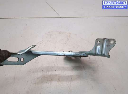 купить Петля капота на Suzuki SX4 2006-2014