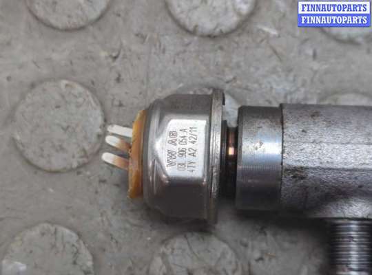 купить Рампа (рейка) топливная на Seat Leon 2 2005-2012