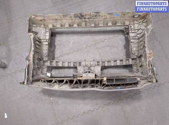 купить Рамка передняя (телевизор) на Volkswagen Golf 6 2008-2012