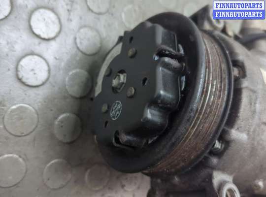 Компрессор кондиционера на Mercedes-Benz C (W203)