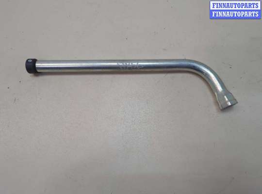 купить Ключ балонный на Audi Q7 2005-2015